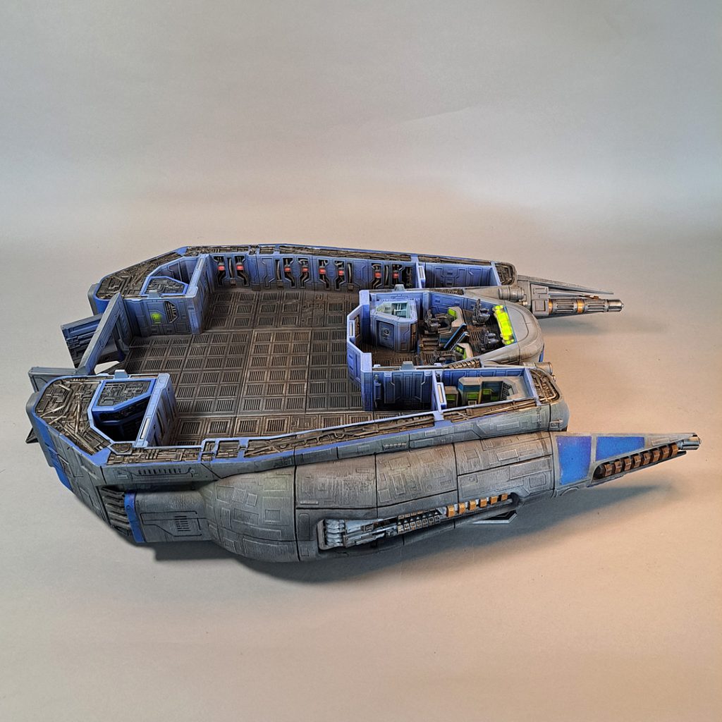 Aeon Eagle 3d printable 32mm scale spaceship side view open