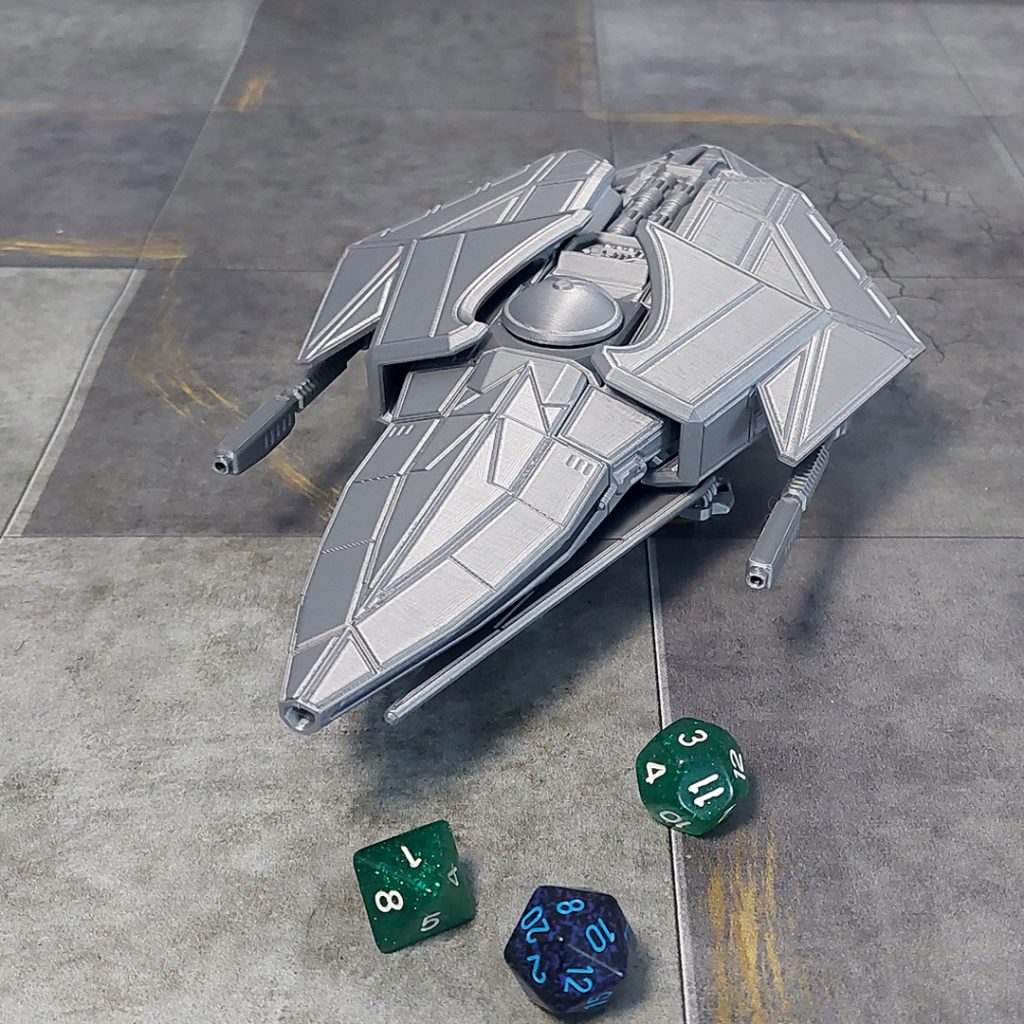 Arrowhead Starfighter with some dice for scale comparsion