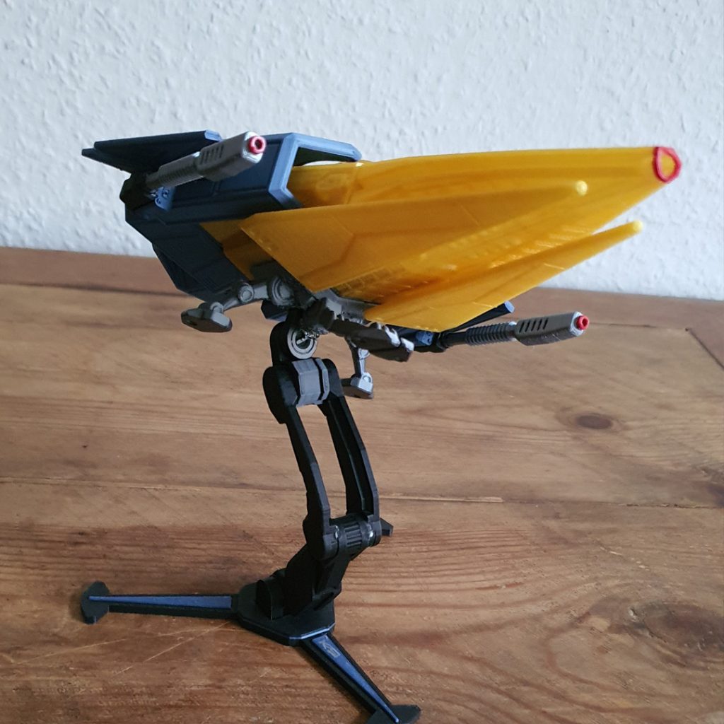 multicolor 3d print arrowhead starfighter front